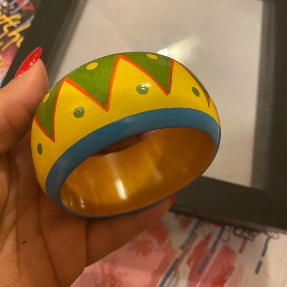 Bangle bracelets - Picture 3 of 3